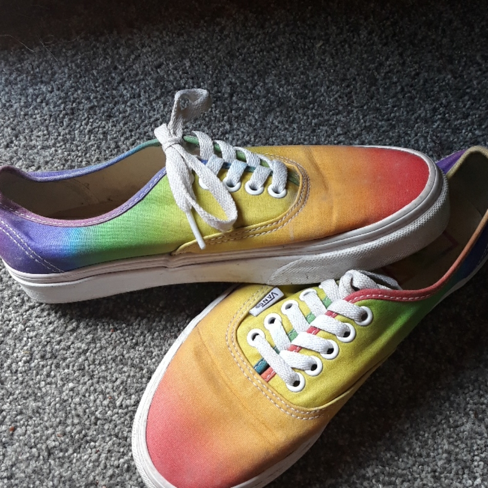 No longer want, feel free to make offers🖤